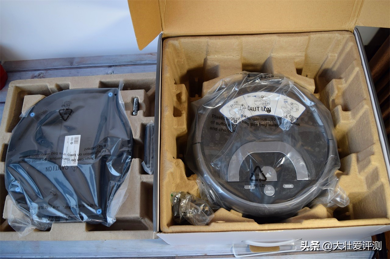 智米全自动洗地机器人测评,ilifew400洗地机器人