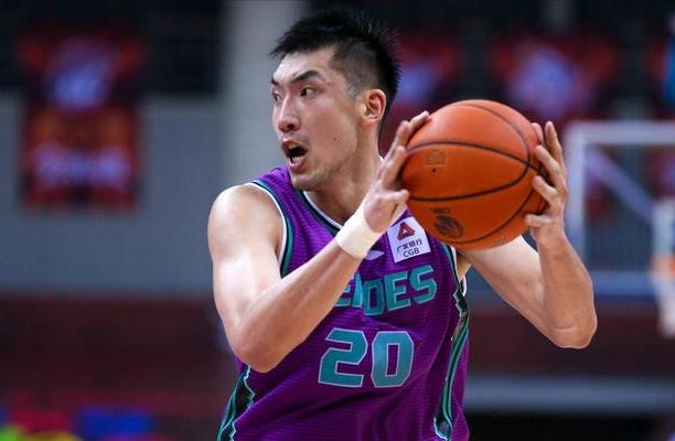 CBA现役十大本土中锋，上海签下MVP，北京双星被低估，谁接班周琦