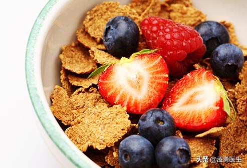 秀发在家自己做柔顺的秘诀,柔顺秀发的正确做法