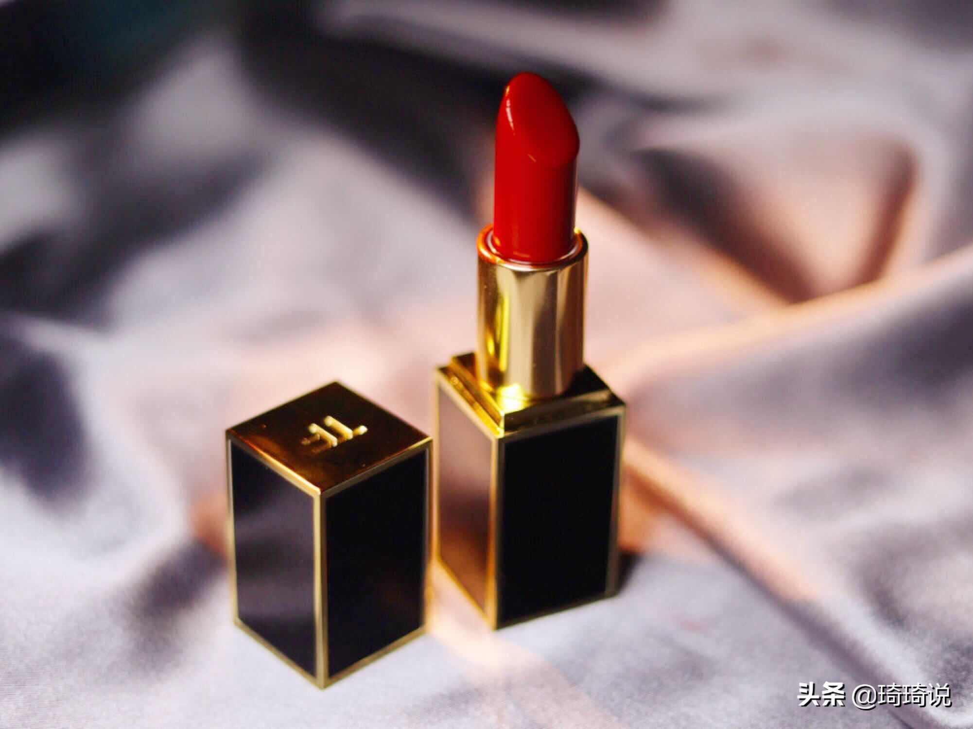 不掉色保湿滋润防水持久显白口红,秋冬显白气质大牌口红