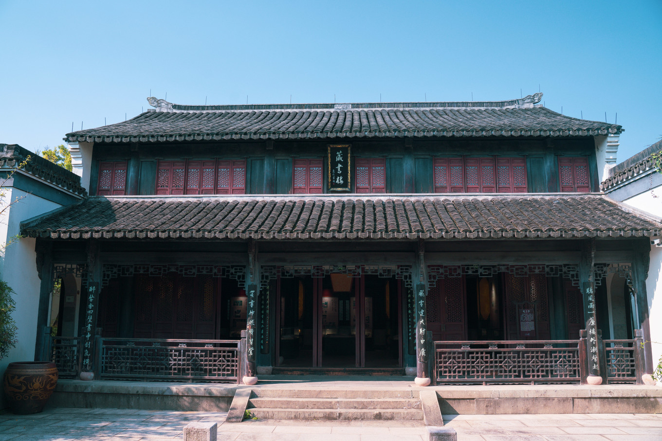 不仅仅是皮革，海清潮静——海宁