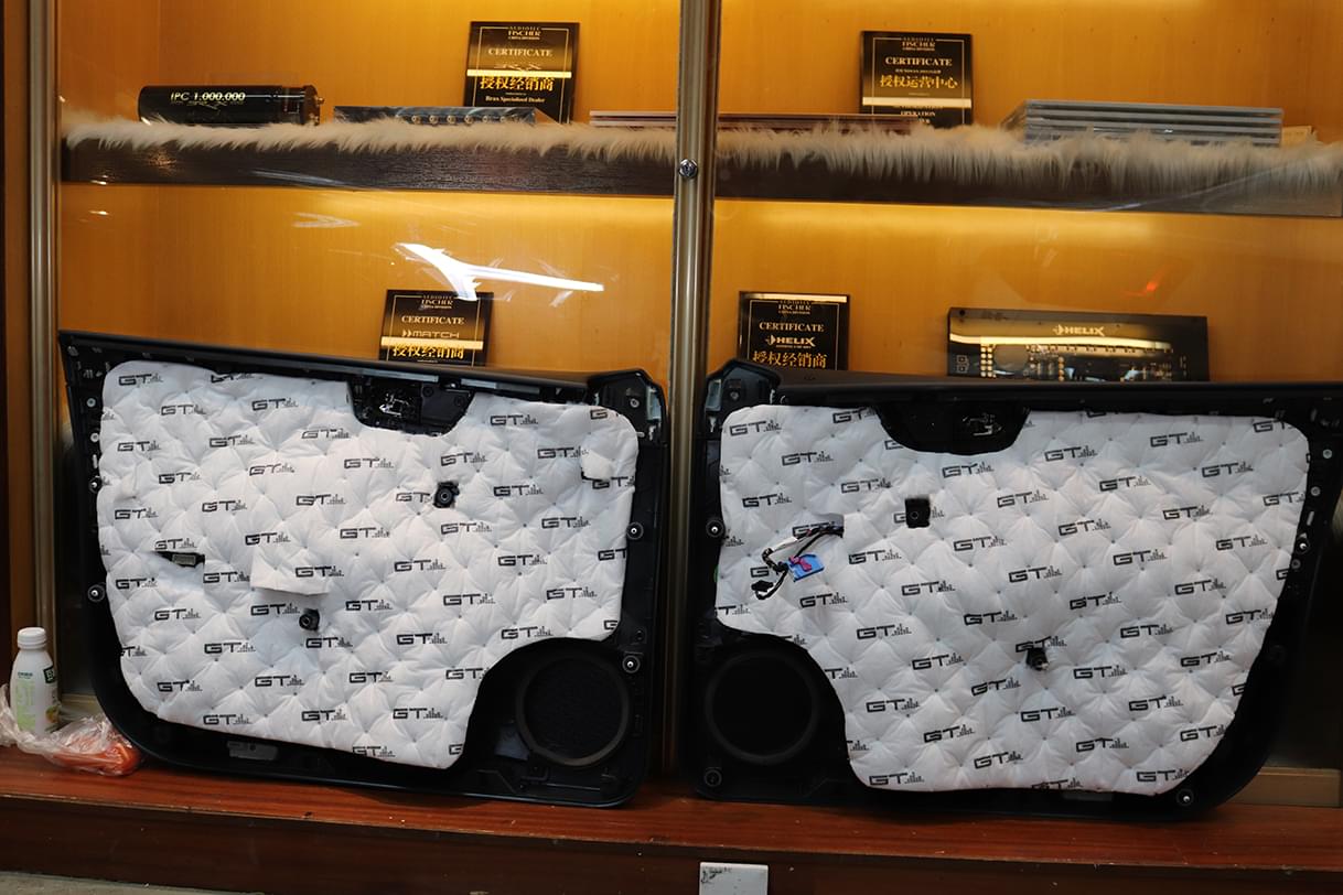 深圳汽车音响改装效果试听,深圳速腾汽车音响改装