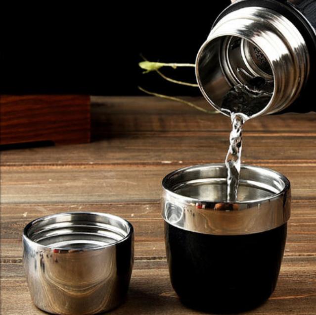 杯中有污渍怎么去除,保温杯怎么去除杯中异味