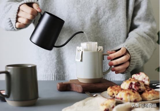 雀巢低卡,香醇提神咖啡