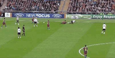 回顾2013欧冠决赛十年最精彩一战,2011年欧冠决赛巴萨3比1胜曼联