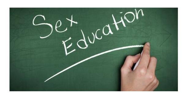 巴西艺术家进行“裸体”表演，一位母亲行为引不满，性教育不可缺