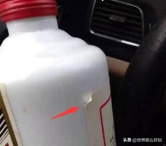 茅台15年酒瓶灌酒的正确方式,茅台酒瓶倒不出来怎么办
