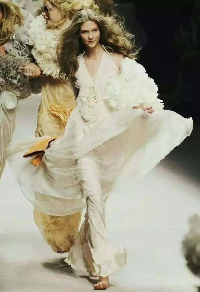 kk鎬庝箞鑳栦簡,瓒呮ākk鑳栦簡