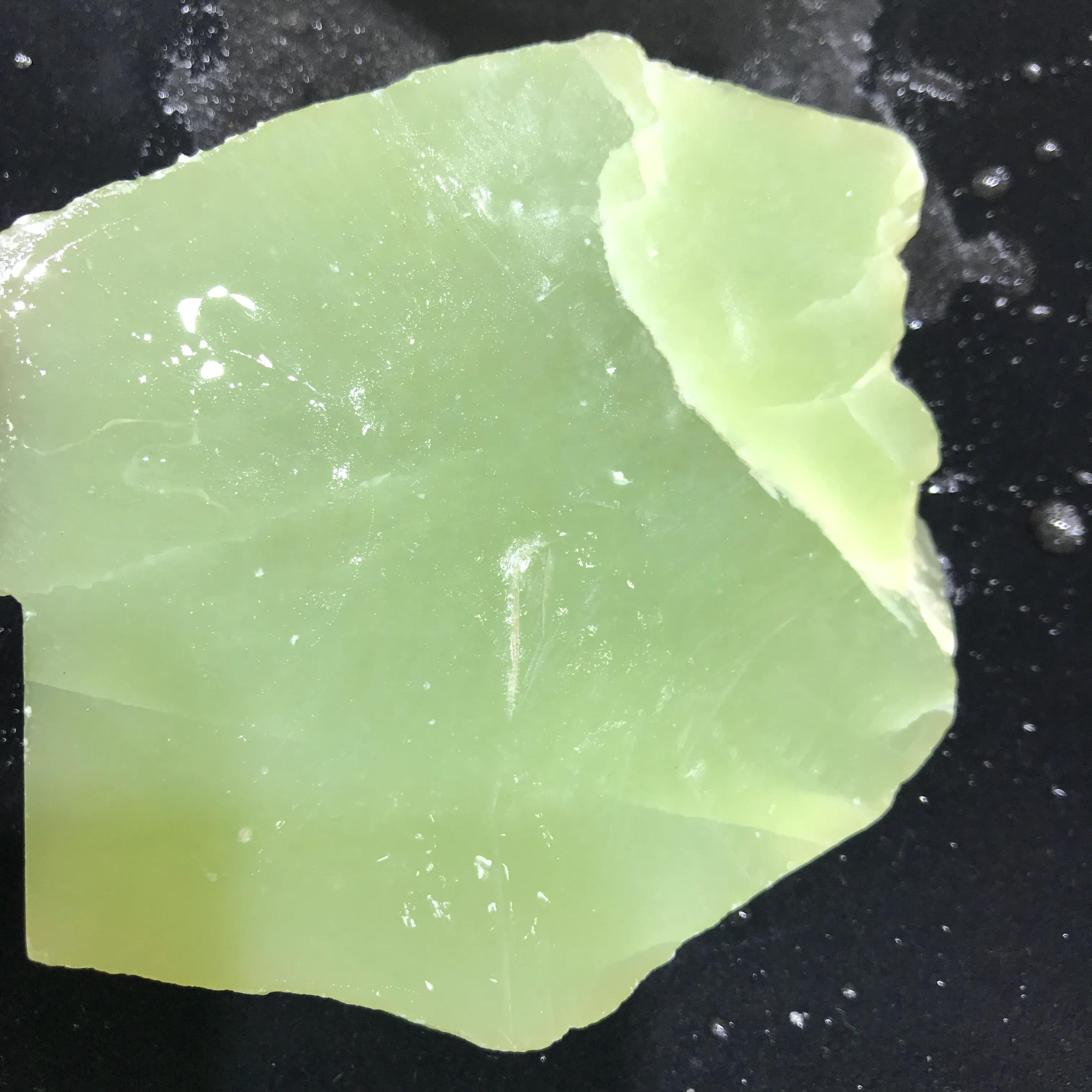 怎么打灯辨别和田玉石真假,玉石手串怎么辨别真假