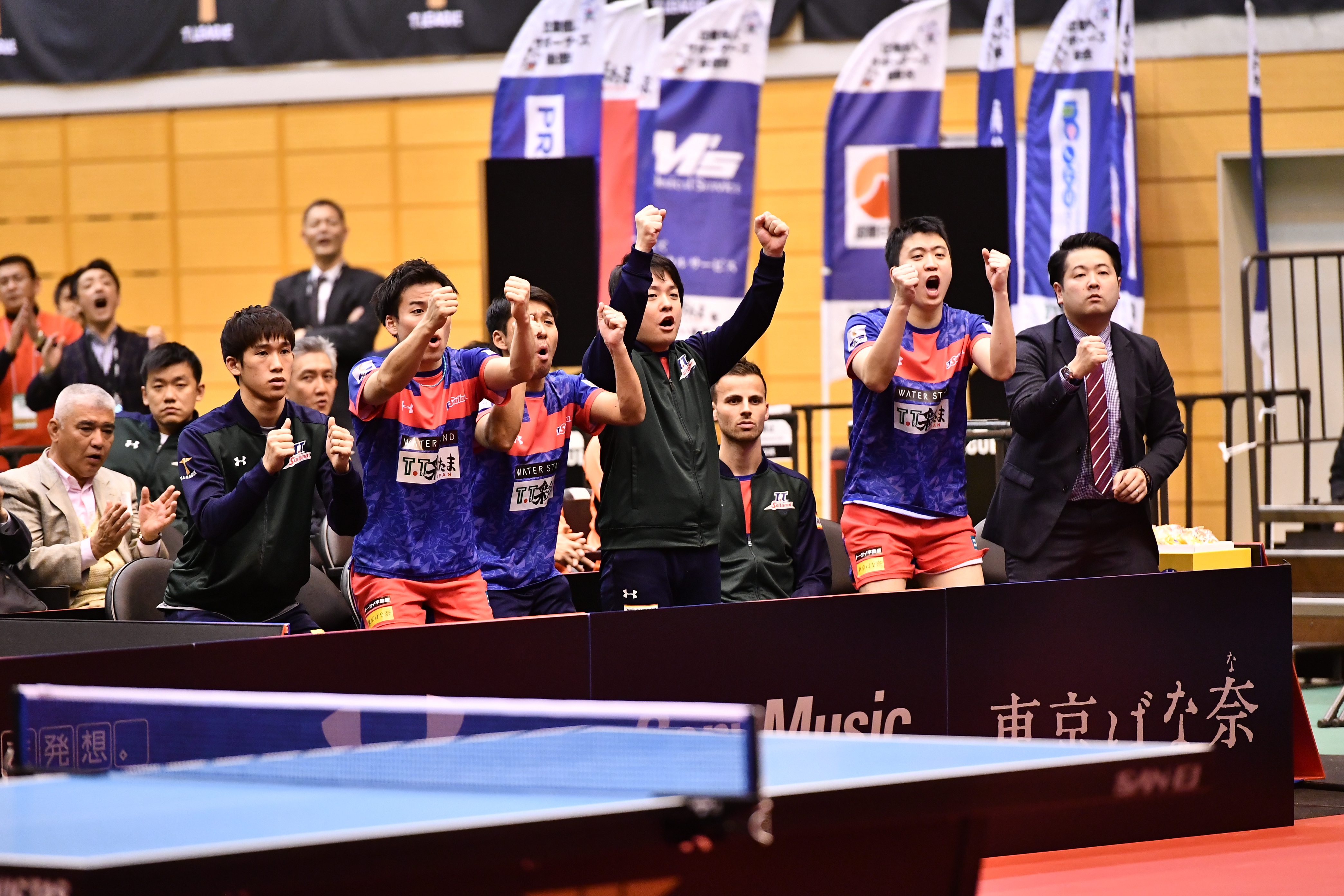 就是这么讲究看细节狂魔日本人如何设计T联赛队服