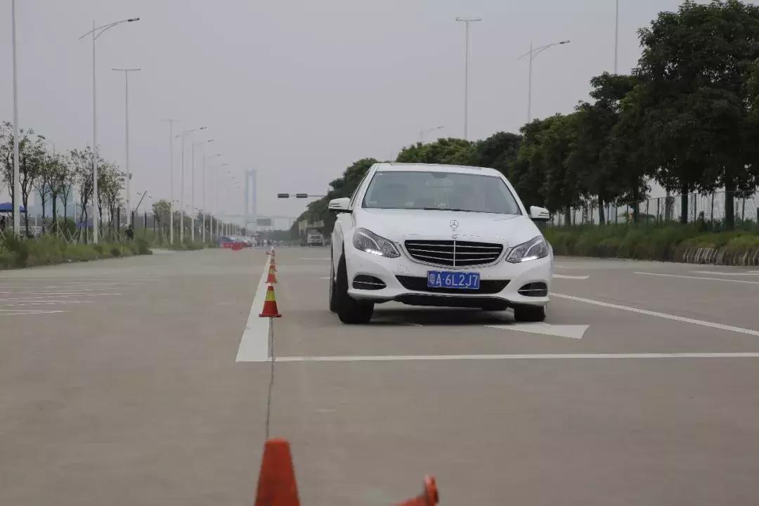 运动与豪华的完美结合,运动与豪华兼顾