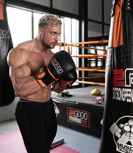 体脂率20%的身材男人,体脂率6%肌肉男