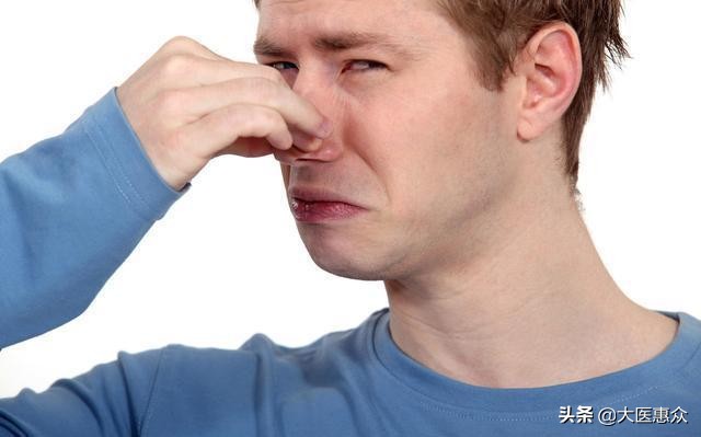 尿很骚是什么气味,尿很骚是什么原因引起的