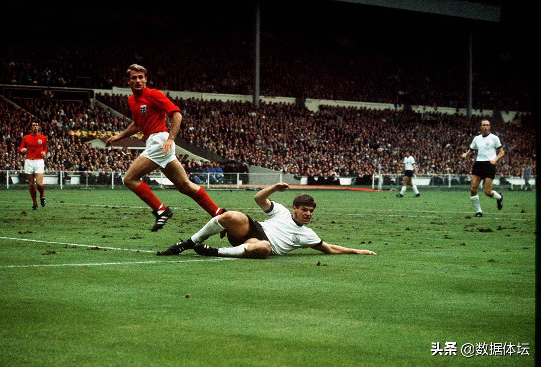 英德百年恩怨纠葛,回顾英法之间的爱恨情仇