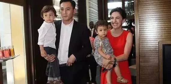 刘烨照顾妻子三年不接戏,刘烨一个人照顾五个孩子