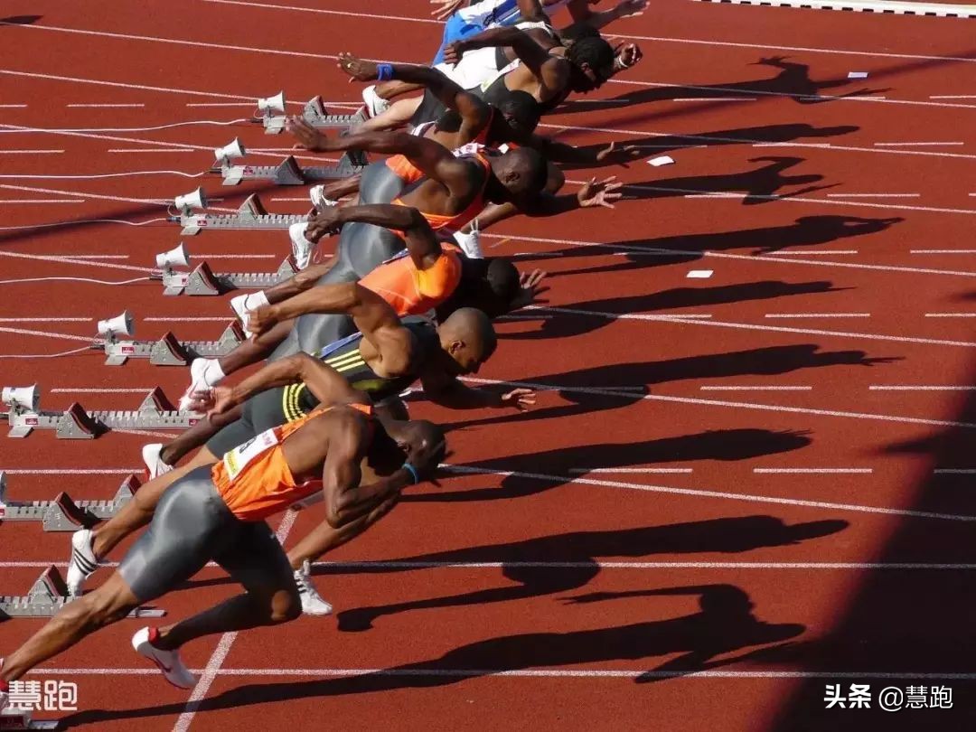长距离跑时快速补充能量,怎么样才能训练自己跑得快