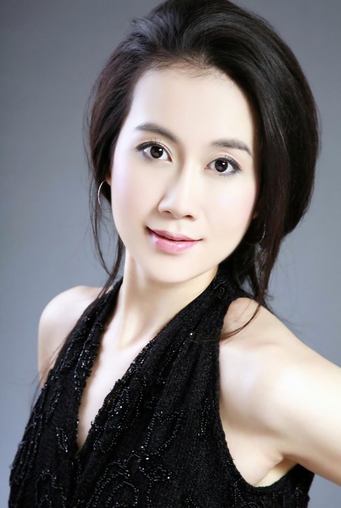 温峥嵘连身裙图片,温峥嵘连衣裙