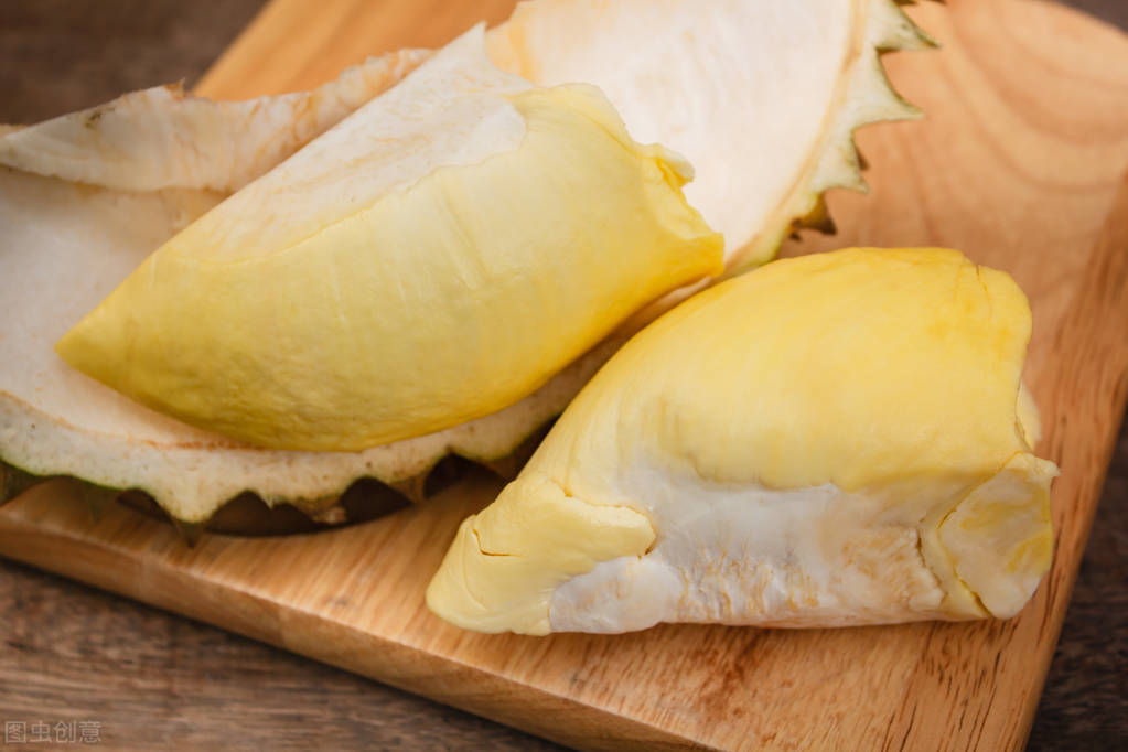 买榴莲开口好还是不开口,买榴莲新鲜的好还是冻过的好