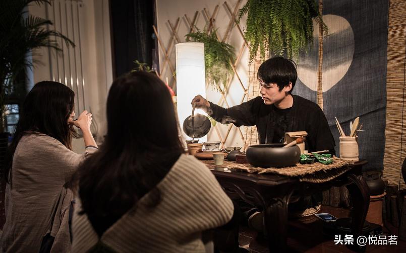 爱茶之人与茶的情感,爱茶的人诗情画意