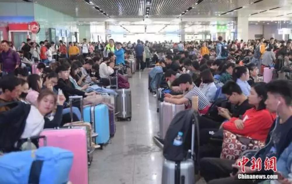 返程火车票开售难求 (国庆返程火车票怎么开售)