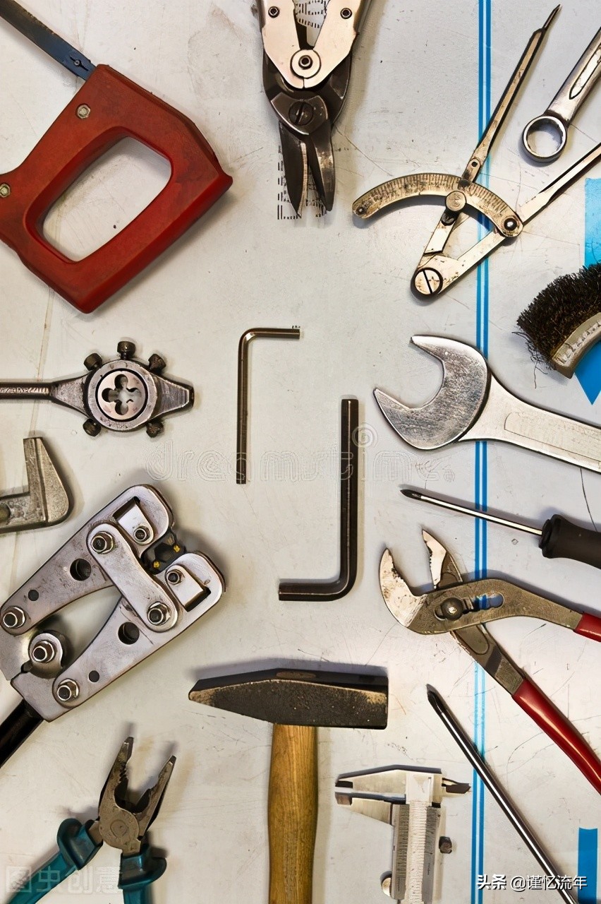 二级建造师机电工程常用设备,二级建造师机电工程实务有多少题