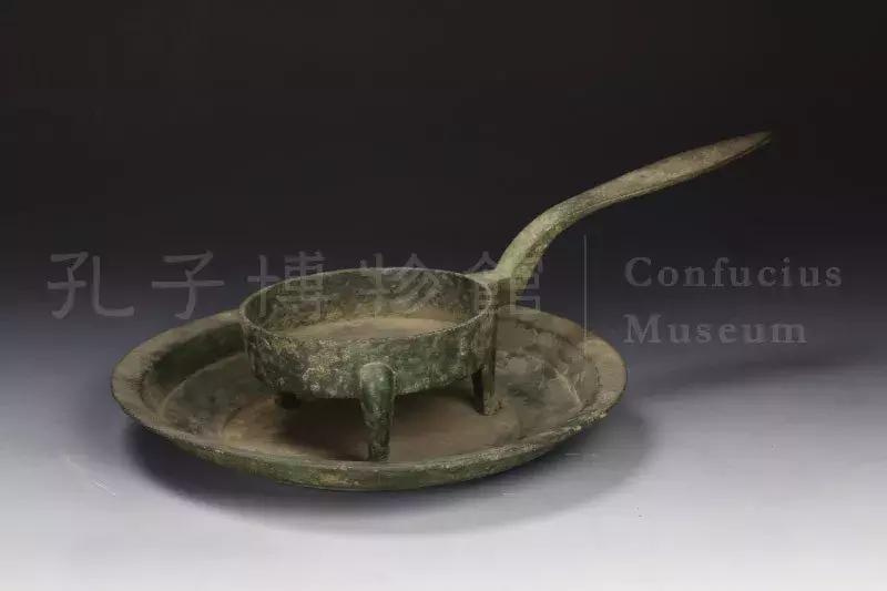 孔子有哪些习俗,孔子的功劳在哪里