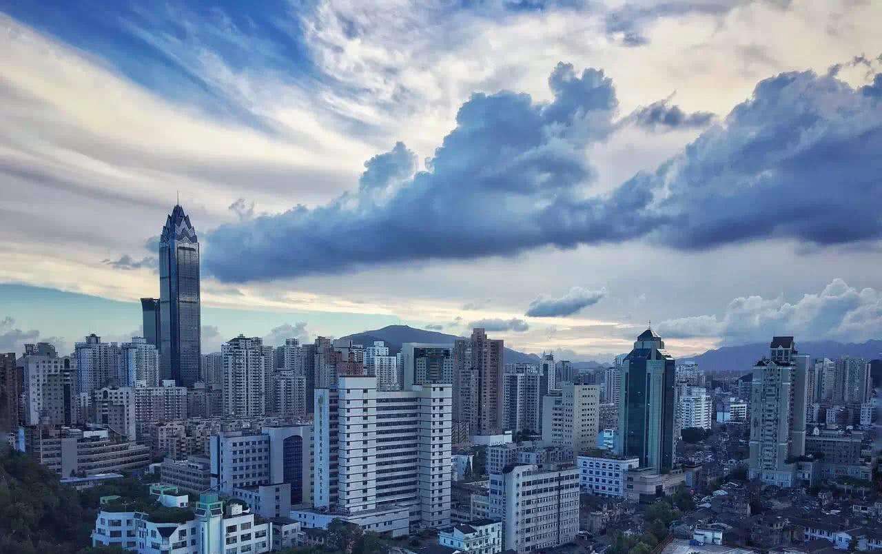 为什么穷人算命富人看风水,为什么穷人看厅堂富人看厨房