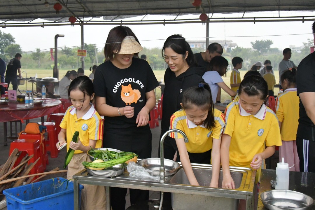 莞师附小407班亲子丨快乐有趣无极限，学习成长看得见