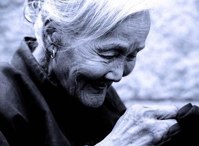 莫言写下《丰乳肥臀》的初衷是什么？有多不雅才会被监禁