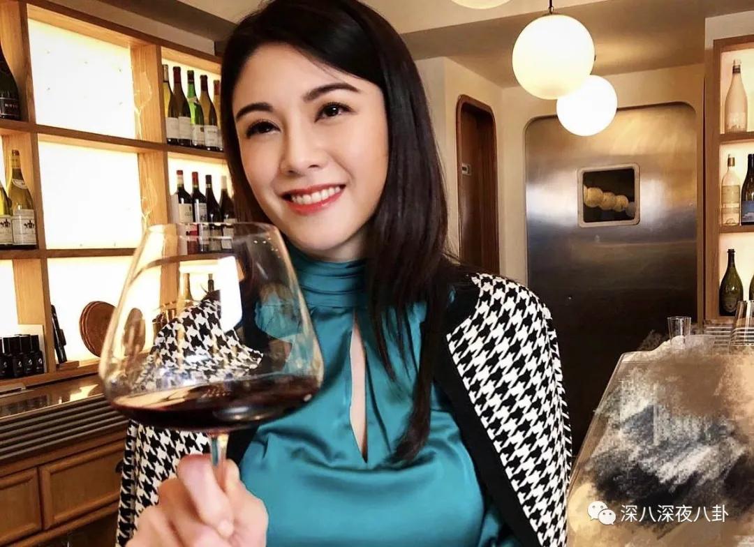 拜金女被退婚,拜金女为富二代抛夫弃子又被抛弃