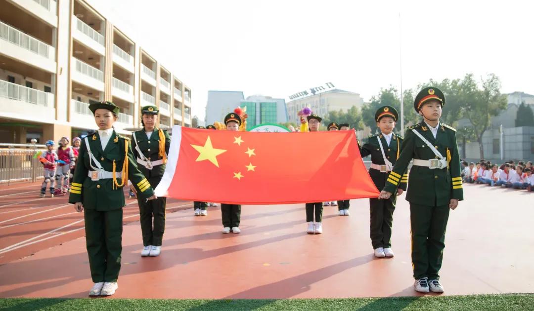 击剑校园比赛,学校击剑运动会