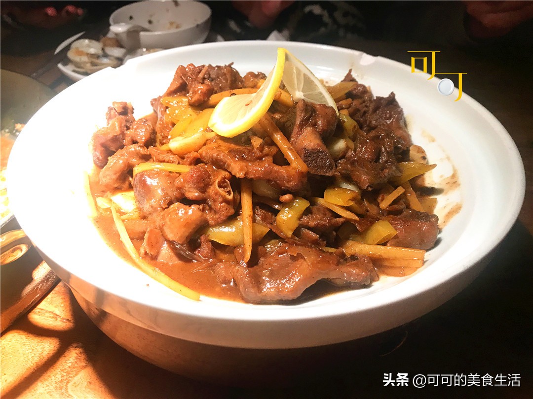 可可春节广西之旅：桂小厨里吃桂菜，4个人284元，最爱柠檬鸭