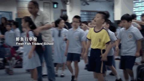 身在社会底层,身处底层才能看到世态炎凉