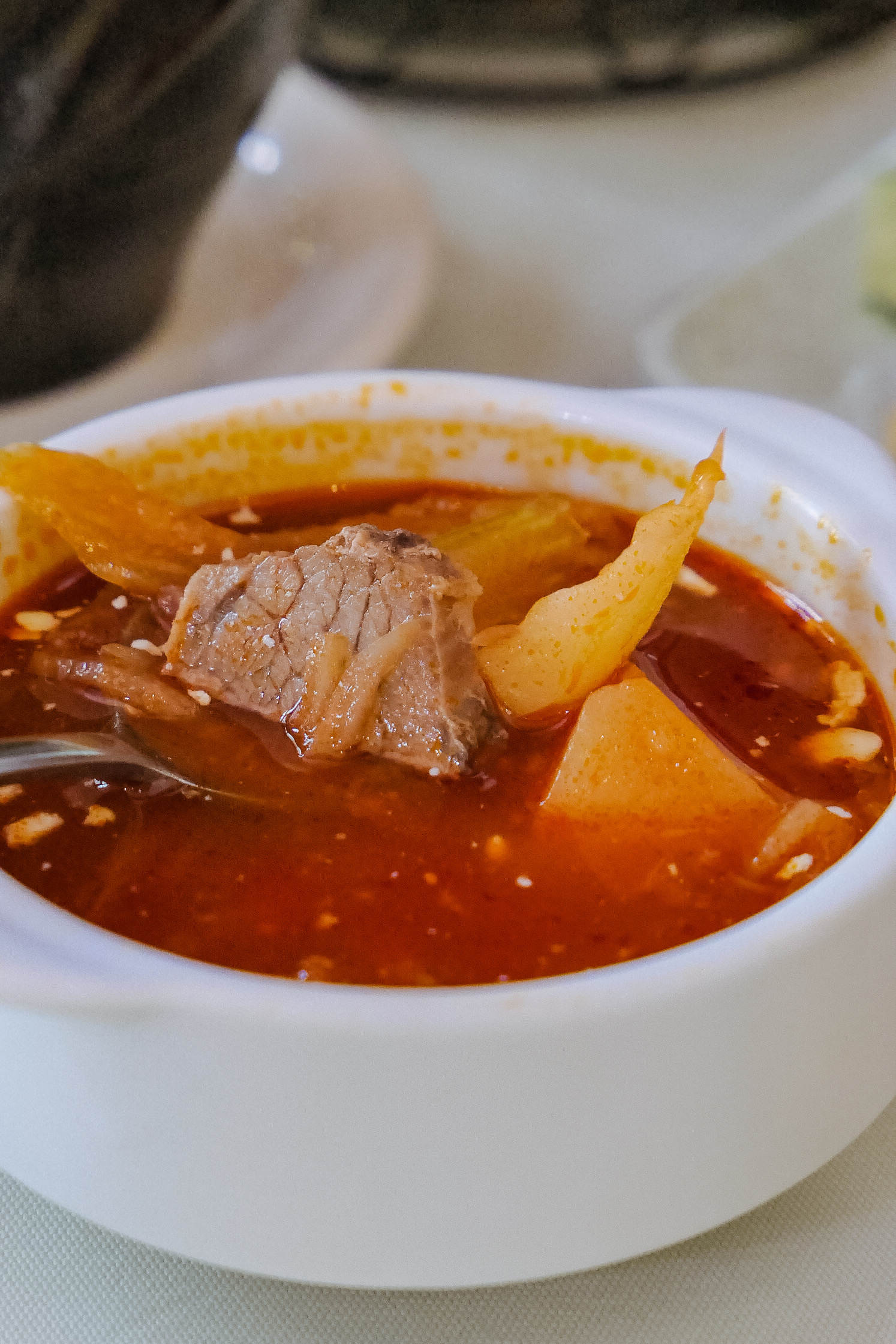 在天津，百十年来西餐一直和煎饼果子si“盟兄弟”？