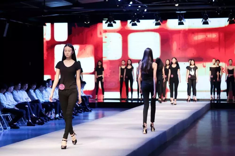 鏉℃潯澶ц矾閫氭垚鍔熺殑渚嬪瓙,鏉℃潯澶ц矾閫氱殑瑙嗛