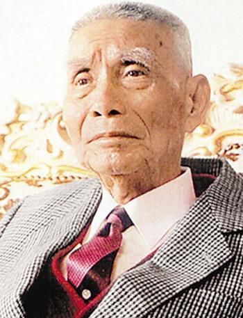 赌王何鸿燊逝世史,赌王何鸿燊逝世传奇背后的故事