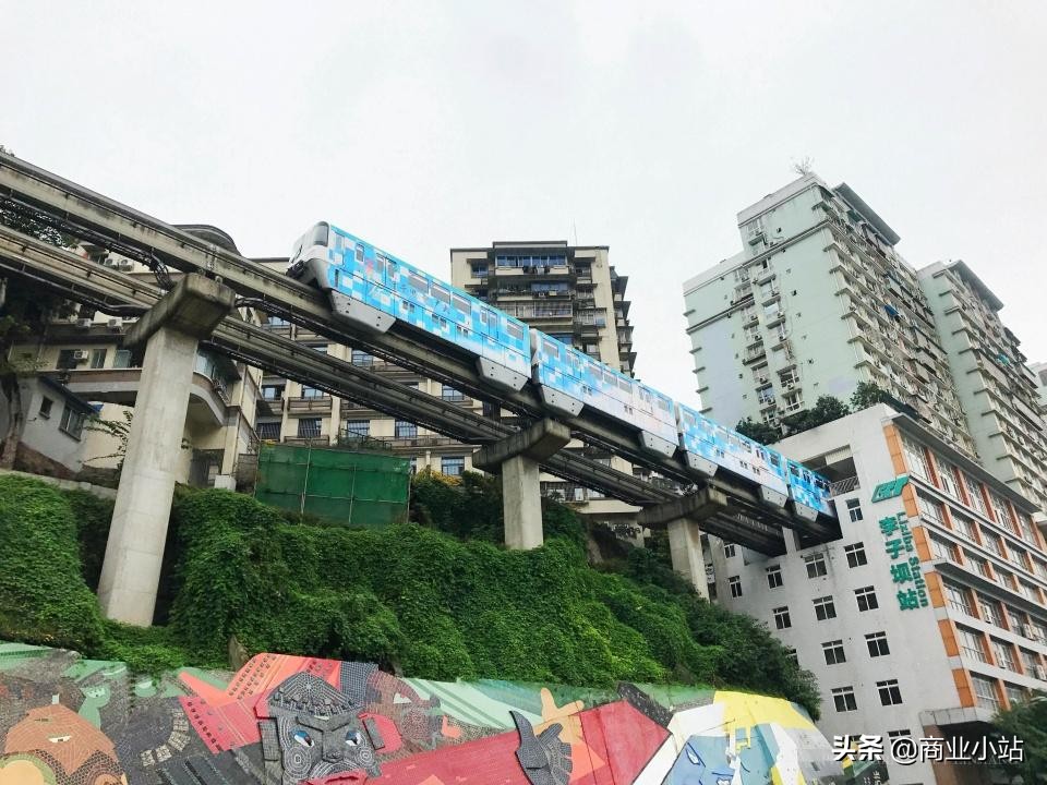 重庆富豪榜前十：地产半壁江山，医药首富，汽摩实体让位（下）