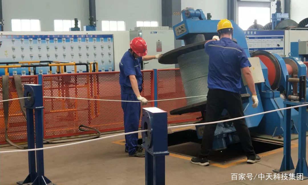 致敬每一位坚守岗位的民航人,致敬十一假期坚守岗位的人