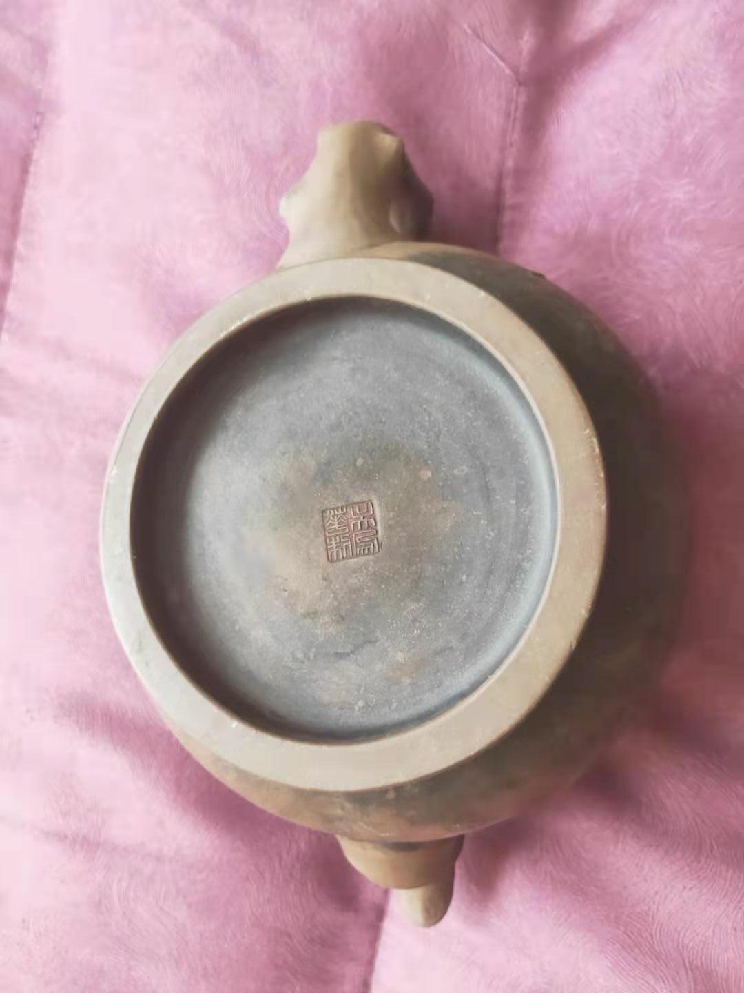 精品推荐—仿生寒梅紫砂壶