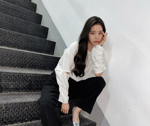 吃什么食物能让眼睛明亮有神,想要眼睛明亮有神需要补充什么