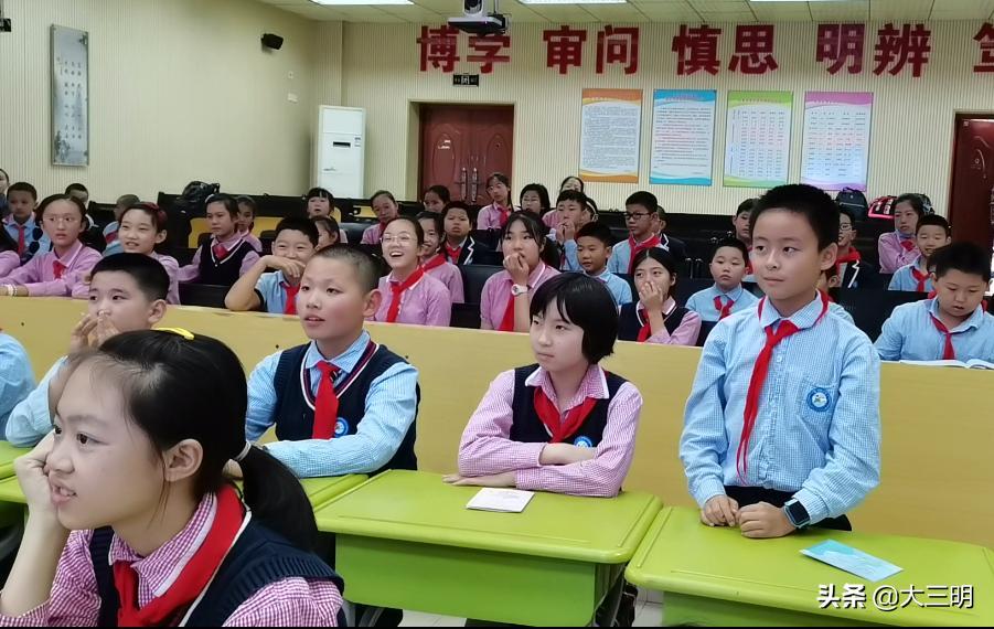 家校合作进行德育渗透,家校合作培养学生爱国主义思想