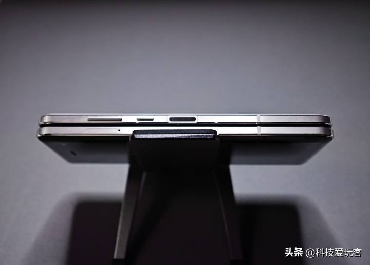 三星w20现在还值得入手吗,19999元的三星