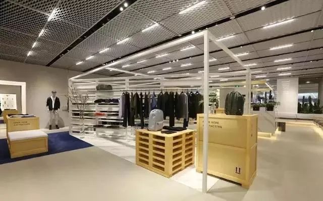 地素razzle深圳男装,地素时尚入股运动潮牌