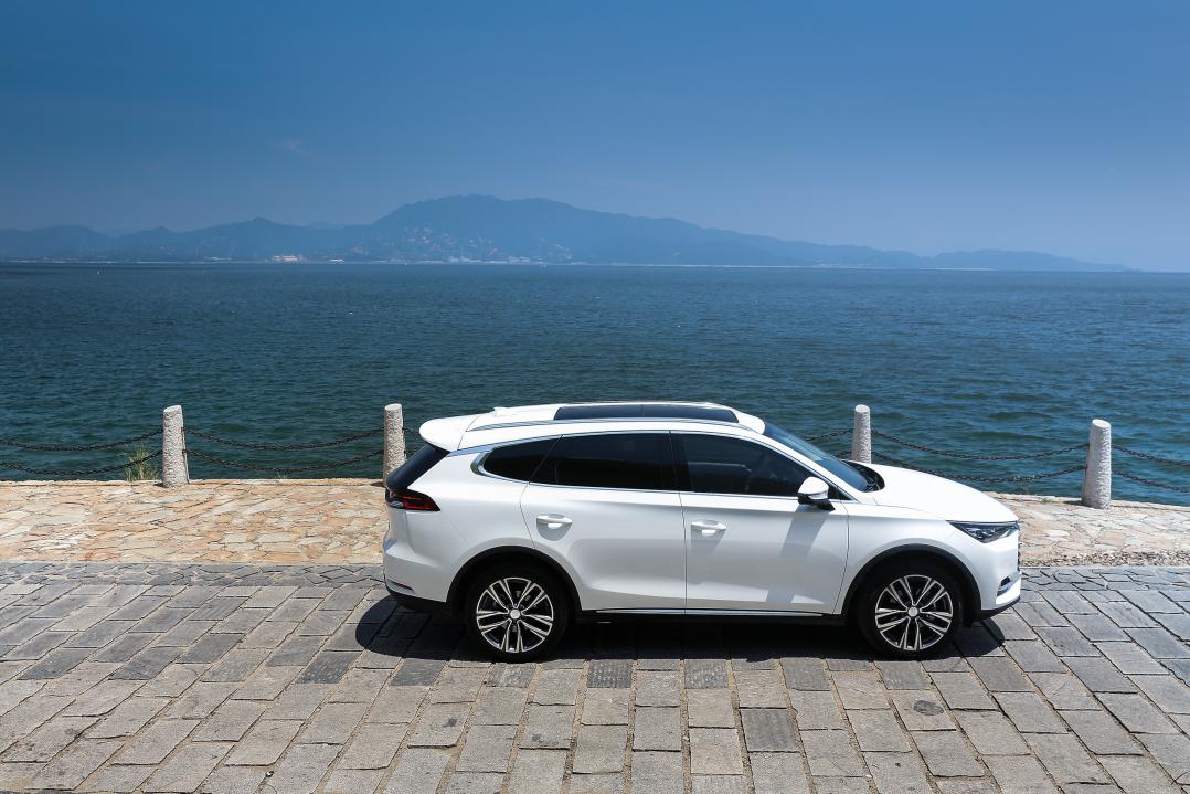 居家实用好帮手,家用比亚迪唐用车体验