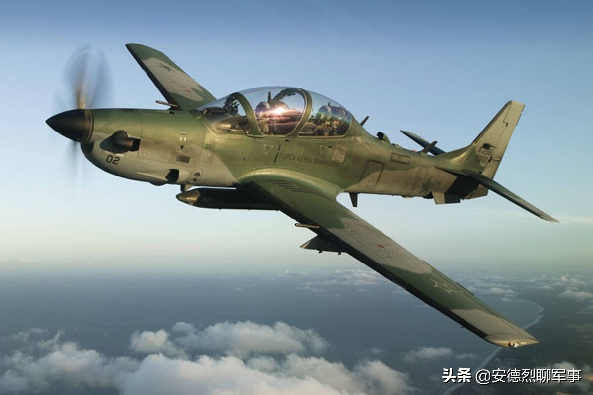 ac-130大型运输攻击机,ac-130重型对地攻击机和猛禽f22