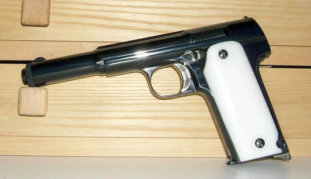 阿斯特拉袖珍手枪,阿斯特拉半自动手枪