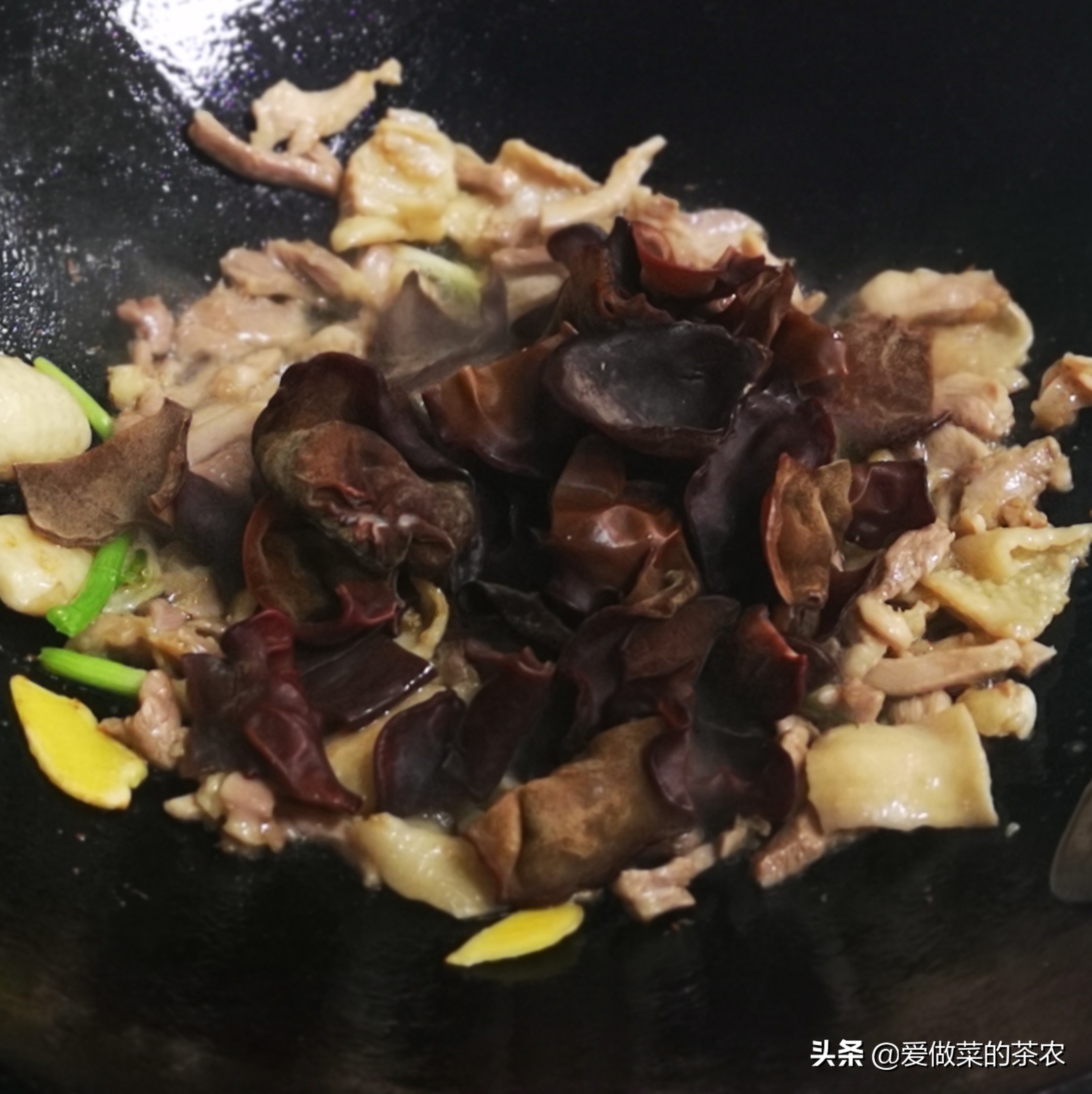 怎么腌鸡肉炒出来又嫩又好吃,怎样腌制鸡肉爽滑不柴好吃又简单