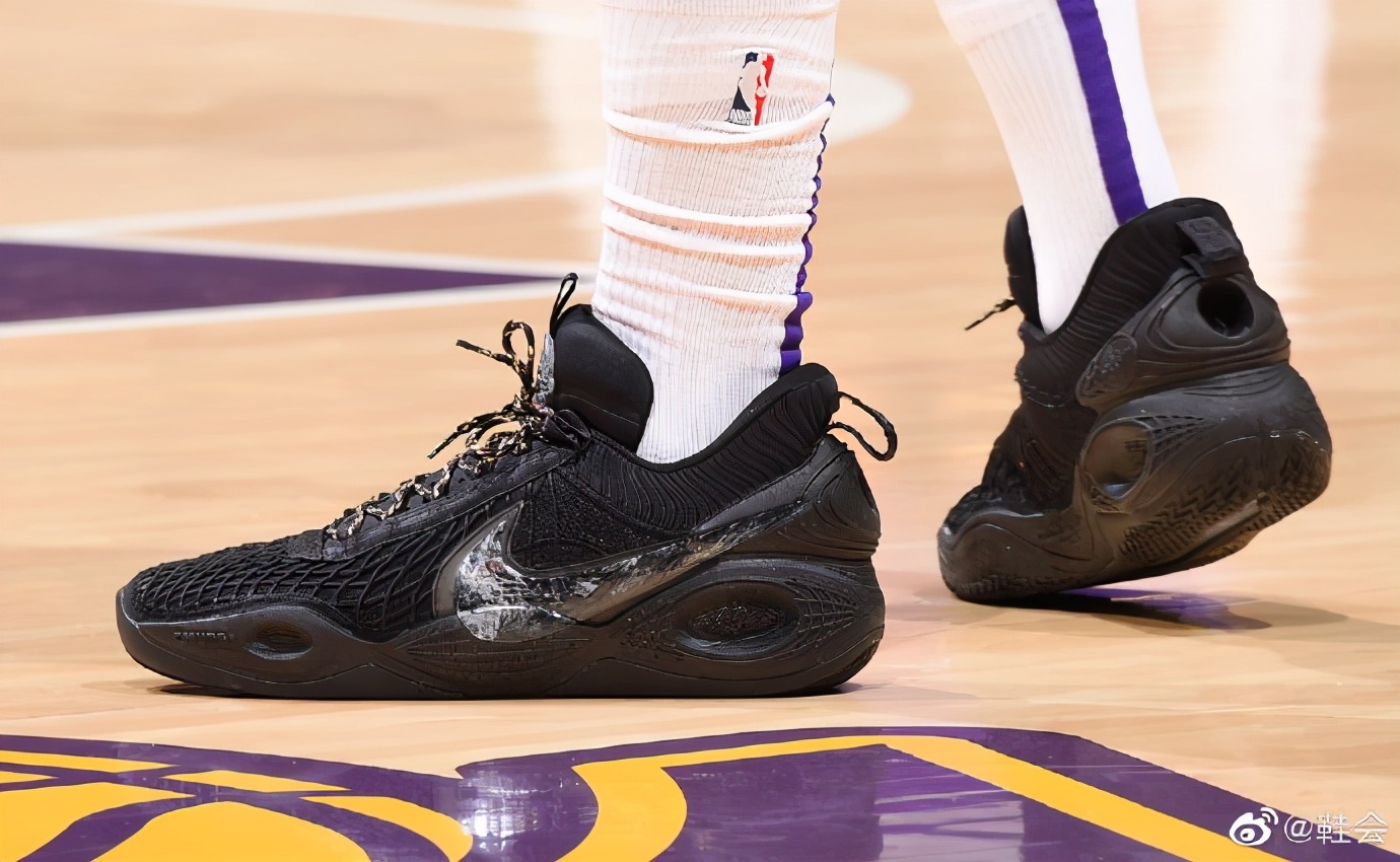 耐克垃圾鞋一代实战,耐克垃圾鞋一代鞋