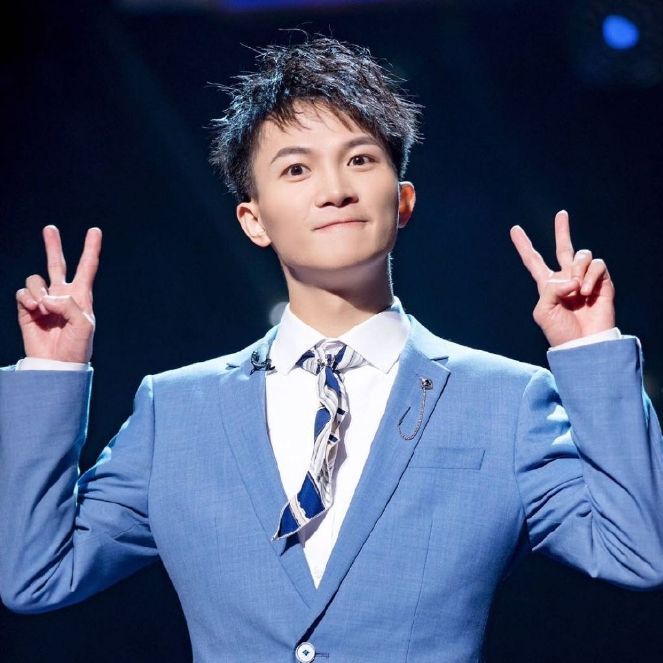 周深说自己是个矫情的人,周深给粉丝说过走心的话