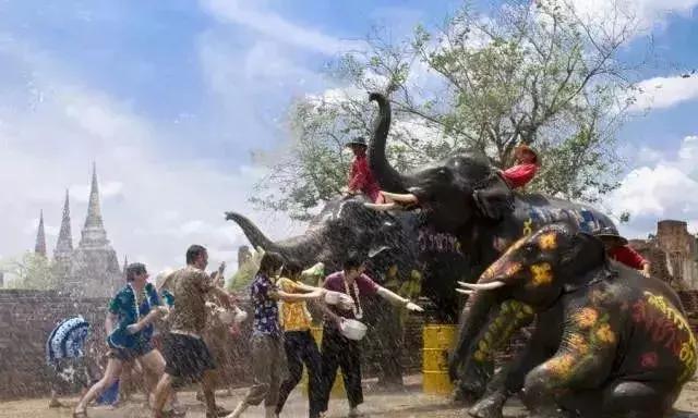 泰国泼水节攻略,泰国泼水节去哪里玩比较好